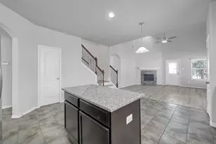 2518 Riverway Dr, Conroe, TX 77304 - Photo 13