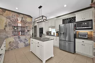 1415 Kennoway Park Dr, Spring, TX 77379 - Photo 13