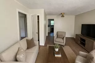 417 2nd St, Jasper, TX 75951 - Photo 3