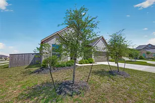 2327 Lily Cv Ct, Richmond, TX 77469 - Photo 5