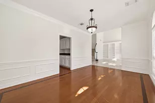 4506 Heatherwilde St, Sugar Land, TX 77479 - Photo 11