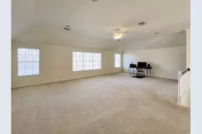 4506 Heatherwilde Street, Sugar Land, TX 77479 - Photo 13