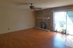 15823 Ironside Hill Dr, Houston, TX 77053 - Photo 5