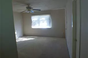 15823 Ironside Hill Dr, Houston, TX 77053 - Photo 9