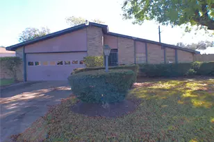 15823 Ironside Hill Dr, Houston, TX 77053 - Photo 3