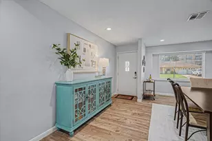 1818 Locksford St, Houston, TX 77008 - Photo 5
