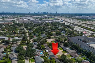 1818 Locksford St, Houston, TX 77008 - Photo 43