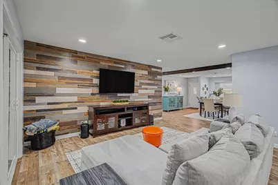 1818 Locksford Street, Houston, TX 77008 - Photo 9