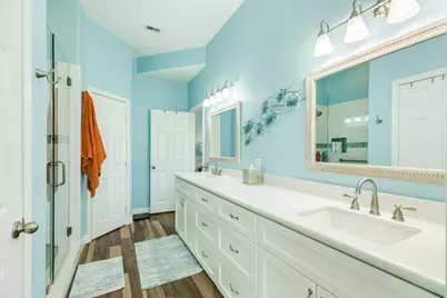 18502 E De Vaca, Galveston, TX 77554 - Photo 29