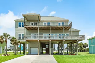 18502 E De Vaca, Galveston, TX 77554 - Photo 5