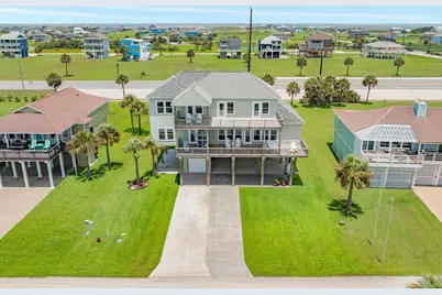 18502 E De Vaca, Galveston, TX 77554 - Photo 43