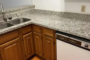 2213 S Braeswood Blvd, Houston, TX 77030 - Photo 7