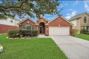 2502 Suncreek Ln, Pearland, TX 77584 - Photo 1