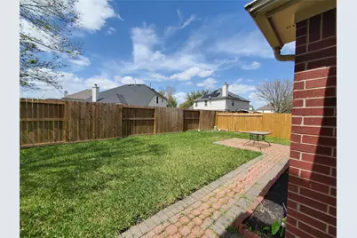 2502 Suncreek Lane, Pearland, TX 77584 - Photo 25