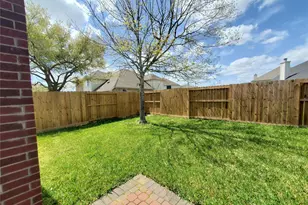 2502 Suncreek Ln, Pearland, TX 77584 - Photo 23