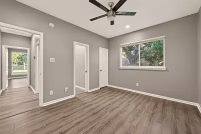 7203 Timberlake Dr, Sugar Land, TX 77479 - Photo 25