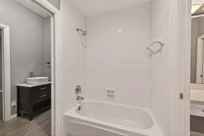 7203 Timberlake Dr, Sugar Land, TX 77479 - Photo 27