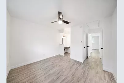 1610 Crestdale Drive #3, Houston, TX 77080 - Photo 7