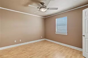 49 N Omega St, La Marque, TX 77568 - Photo 15