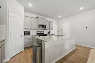8050 Scanlan Trce, Missouri City, TX 77459 - Photo 9