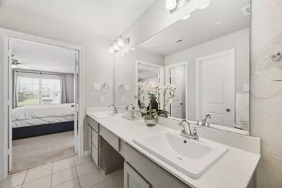 8050 Scanlan Trace, Missouri City, TX 77459 - Photo 13