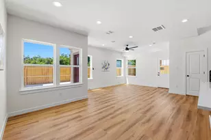 6117 Haight St, Houston, TX 77028 - Photo 11
