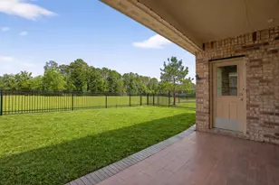 16817 Pink Wintergreen Dr, Conroe, TX 77385 - Photo 33