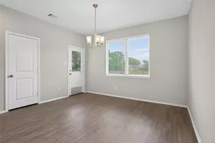 16817 Pink Wintergreen Dr, Conroe, TX 77385 - Photo 9