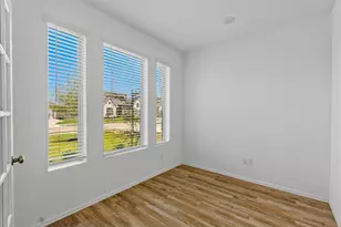 15542 Blue Lake Dr, Mont Belvieu, TX 77523 - Photo 9