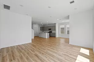 15542 Blue Lake Dr, Mont Belvieu, TX 77523 - Photo 15