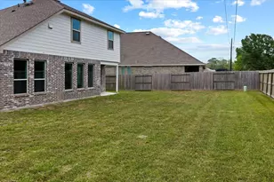 15542 Blue Lake Dr, Mont Belvieu, TX 77523 - Photo 47