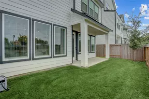8926 Covenant Pl, Houston, TX 77055 - Photo 29