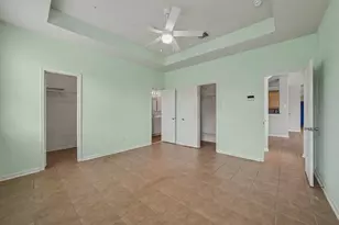 10047 Deer Track Ct, Houston, TX 77064 - Photo 9