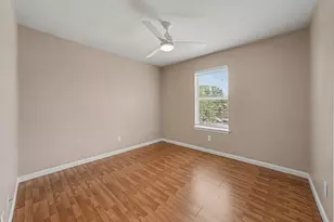 10047 Deer Track Ct, Houston, TX 77064 - Photo 17