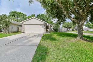 24415 Strong Pine Dr, Huffman, TX 77336 - Photo 1