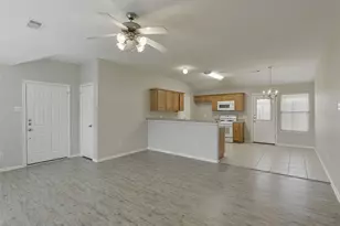 24415 Strong Pine Dr, Huffman, TX 77336 - Photo 7