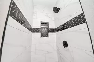 1410 Long View Dr, Pearland, TX 77581 - Photo 29