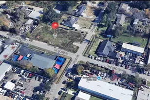 5914 Maple St, Houston, TX 77074 - Photo 1