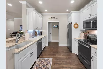 215 W Pineshadows Drive, Sour Lake, TX 77659 - Photo 45
