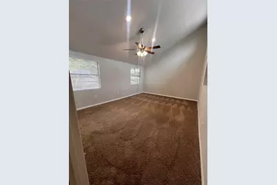 5106 Spruce Forest Drive, Houston, TX 77091 - Photo 9