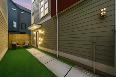 1036 W 24th Street, Houston, TX 77008 - Photo 31