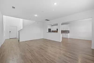 7316 Madison Commons Lane, Houston, TX 77075 - Photo 9