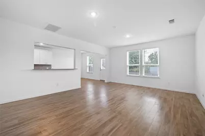 7316 Madison Commons Lane, Houston, TX 77075 - Photo 7