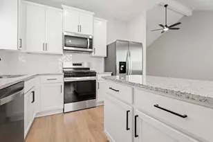 21535 Bluebonnet Bay Dr, Magnolia, TX 77354 - Photo 7