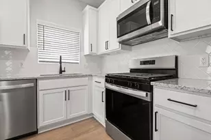 21535 Bluebonnet Bay Dr, Magnolia, TX 77354 - Photo 5