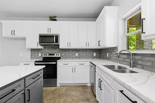 300 Pine St, Forney, TX 75126 - Photo 9