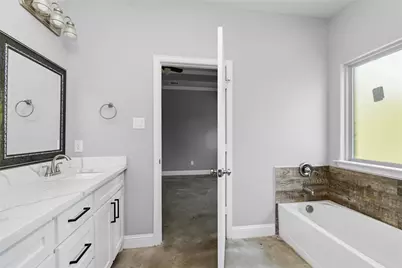 300 Pine Street, Forney, TX 75126 - Photo 11