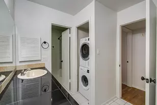 5711 Sugar Hill Dr, Houston, TX 77057 - Photo 21