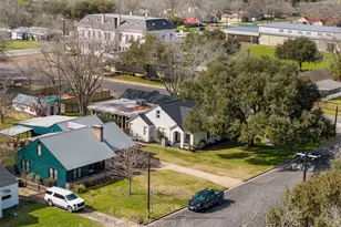 415 N Mechanic St, Weimar, TX 78962 - Photo 39