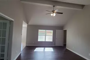 11826 Belle Ct, Pinehurst, TX 77362 - Photo 5